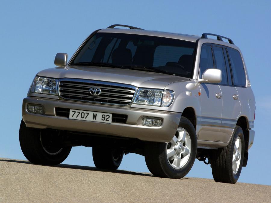  Toyota Land Cruiser 100 VX 2002 года  (фото 16 из 23)